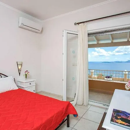 Villa Elena Costa
